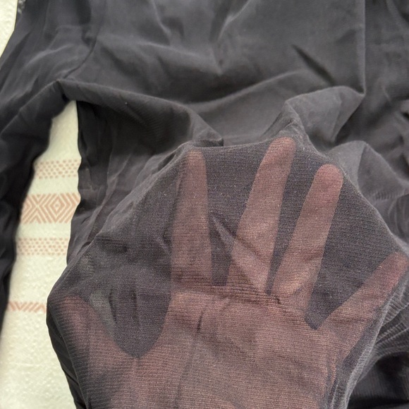 urban outfitters sheer mock neck long sleeve - Picture 3 of 3